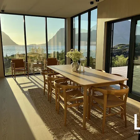 Luksushytte Sentralt I Lofoten Kleppstad Exterior photo