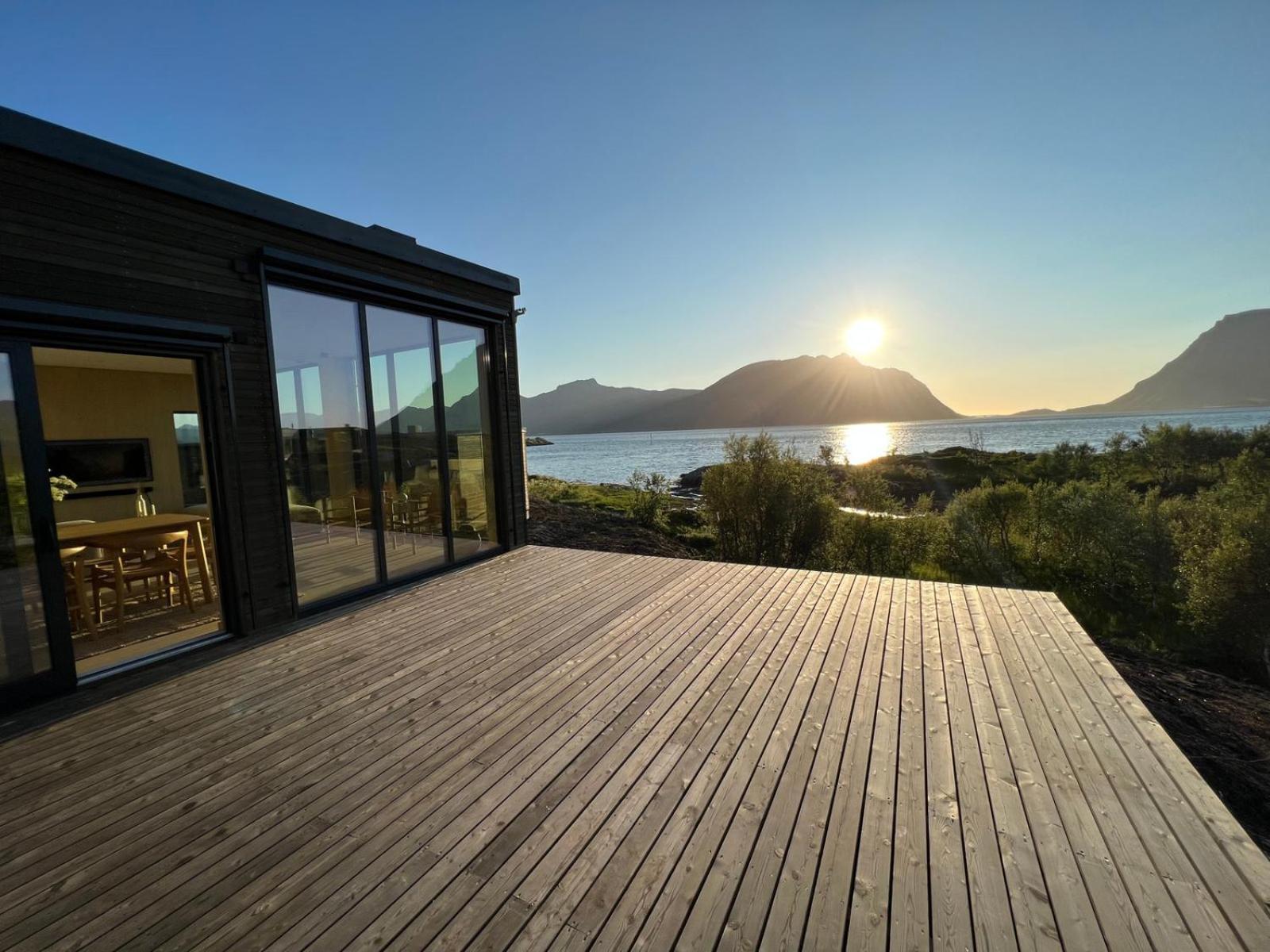 Sentralt I Lofoten Holiday home