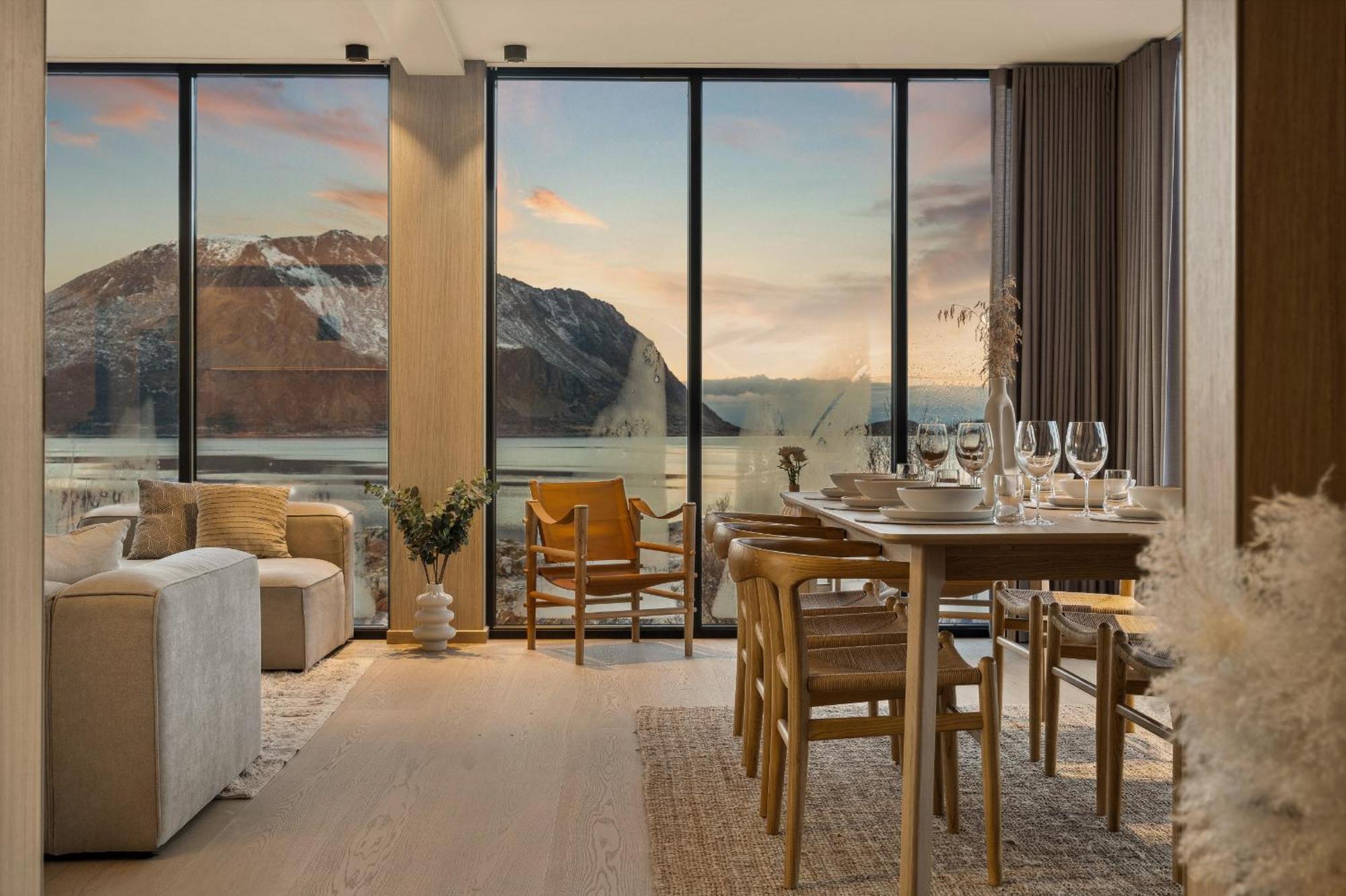 Sentralt I Lofoten Holiday home