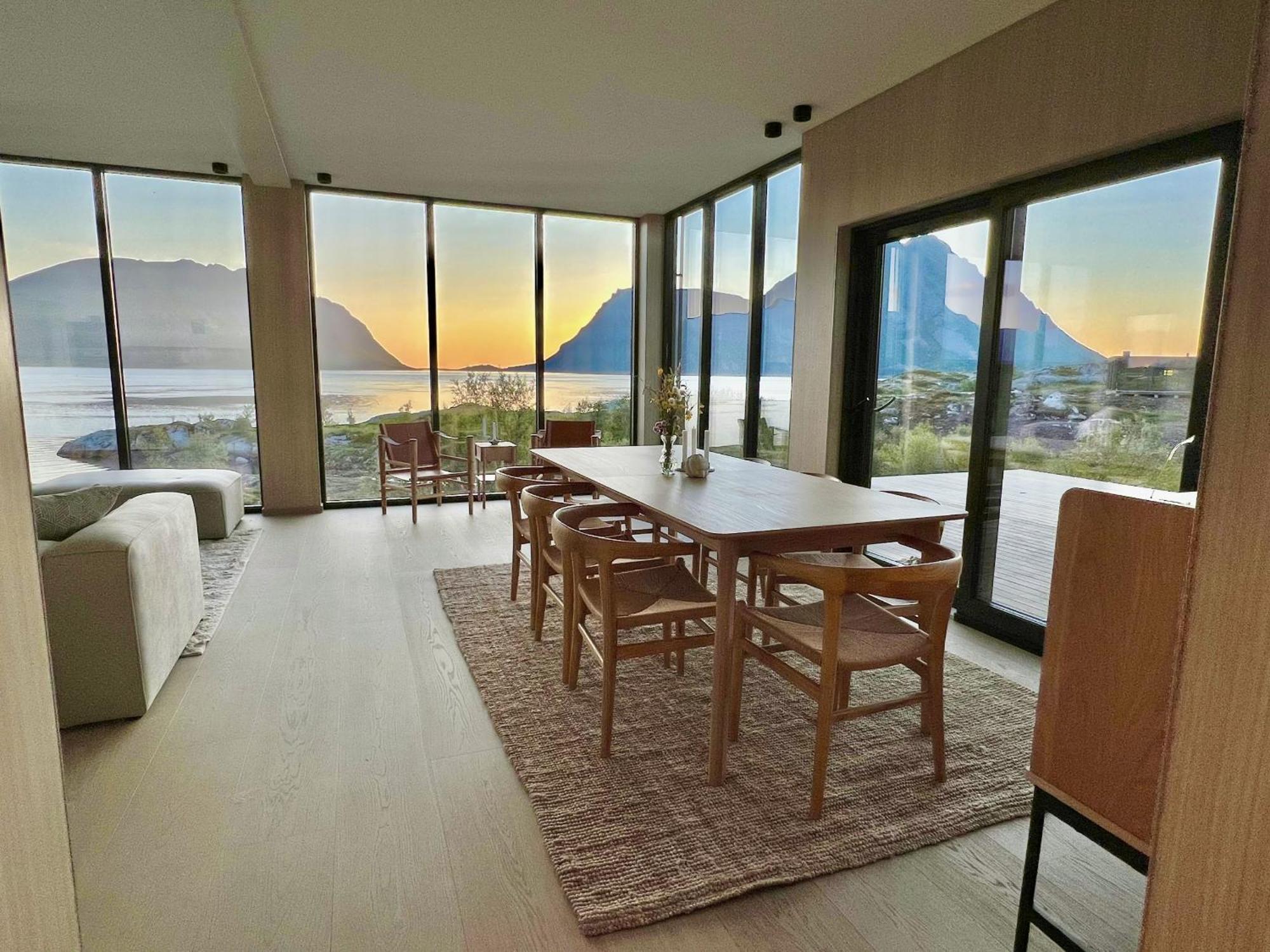 Sentralt I Lofoten Holiday home Kleppstad