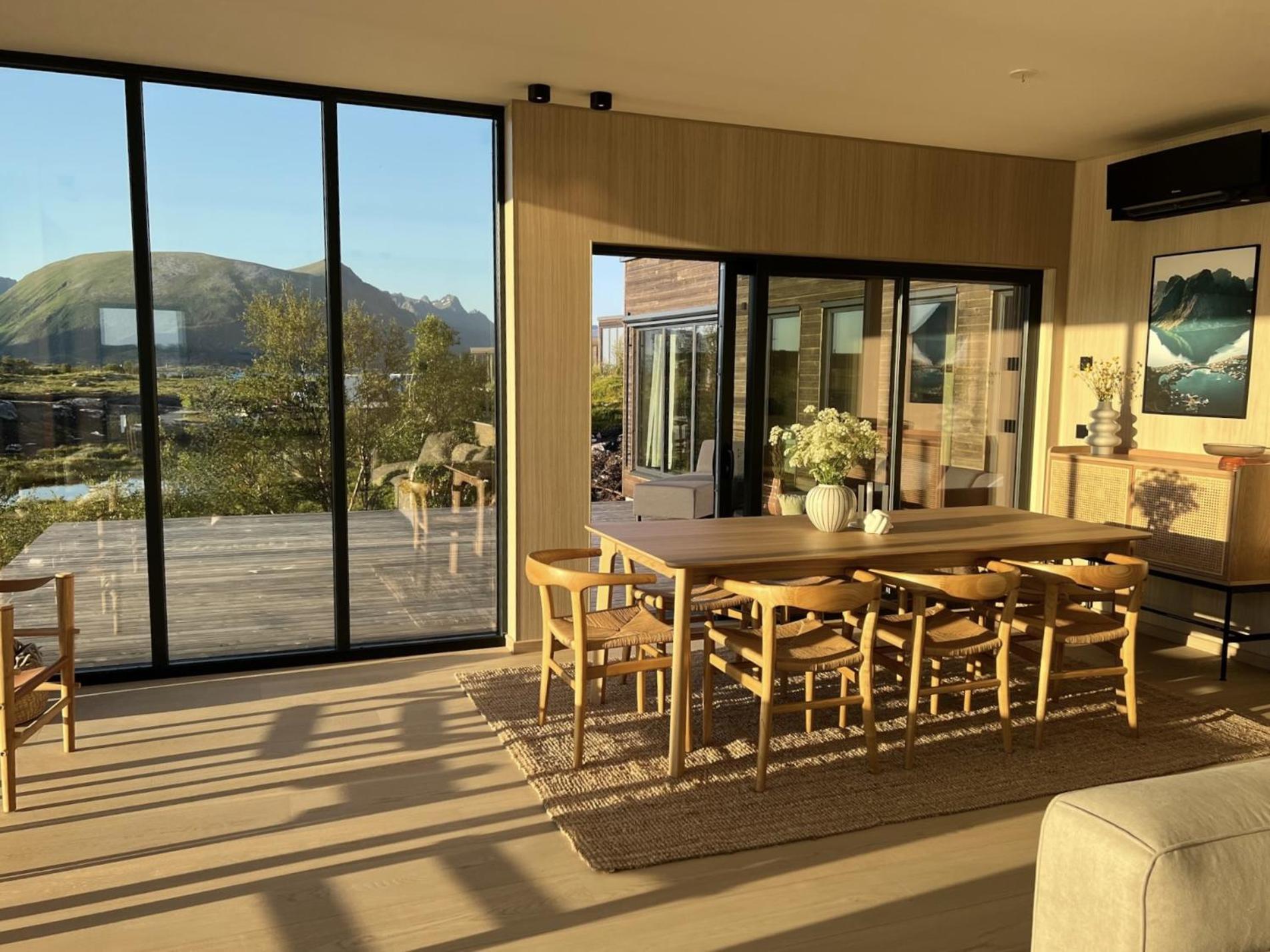 Sentralt I Lofoten Holiday home Kleppstad