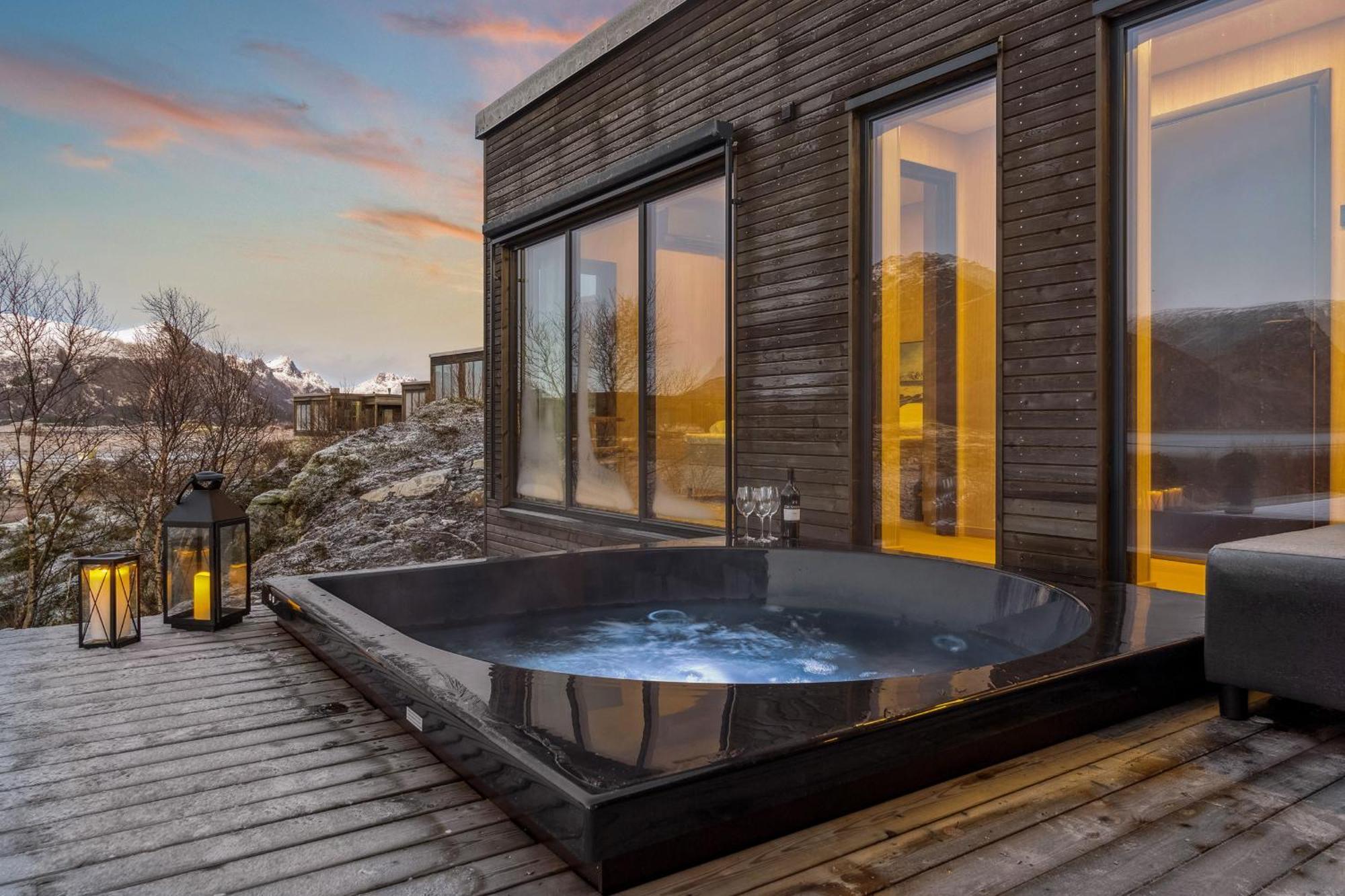 Sentralt I Lofoten Holiday home *